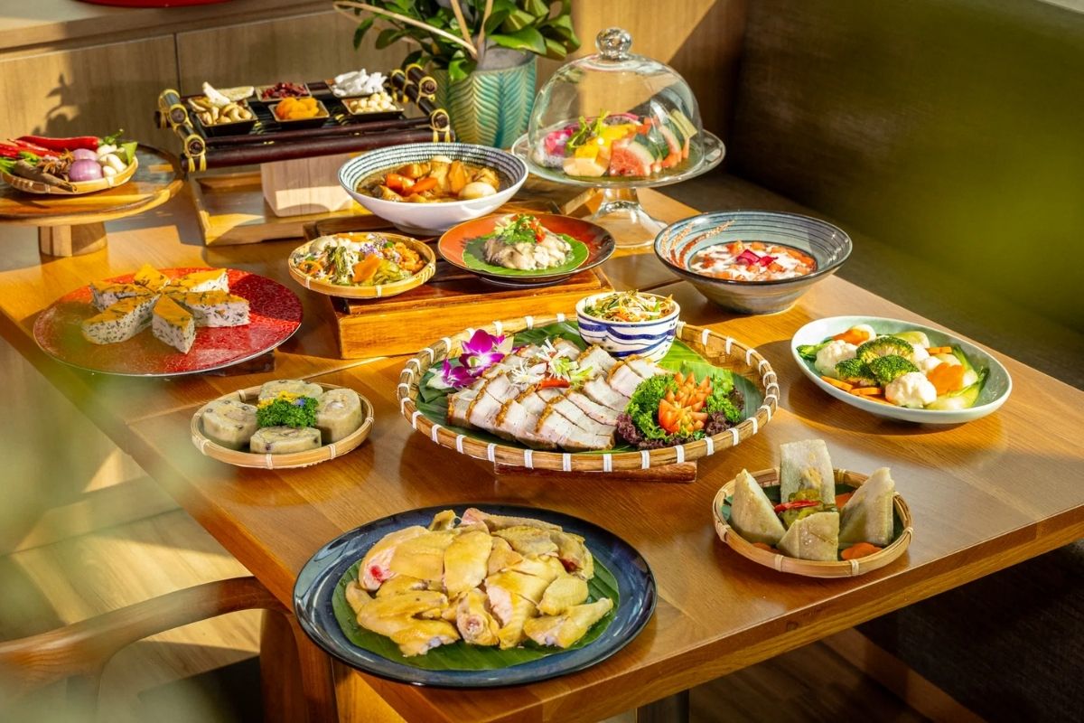 _Bữa Tối Yên Tĩnh Trước Thời Khắc Giao Thừa Với Buffet Món Việt
