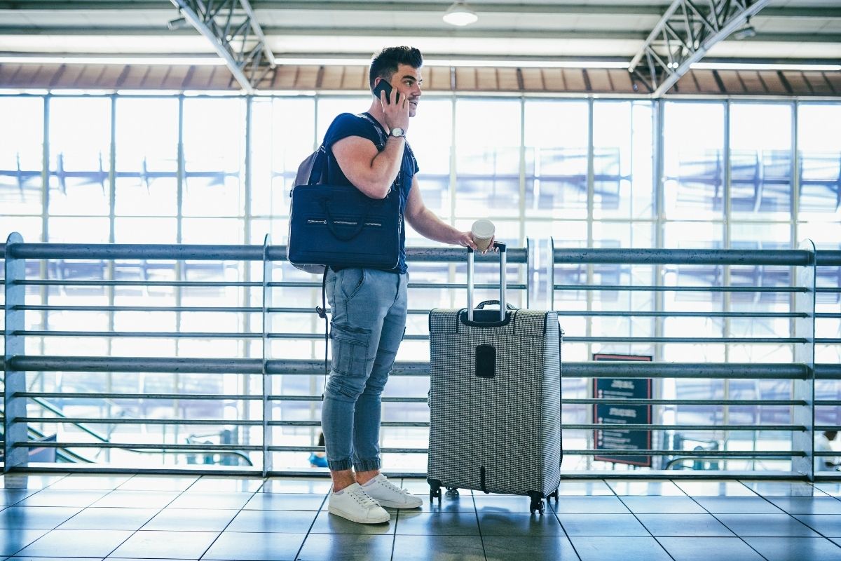 Kinh nghiệm chọn dịch vụ đưa đón sân bay uy tín