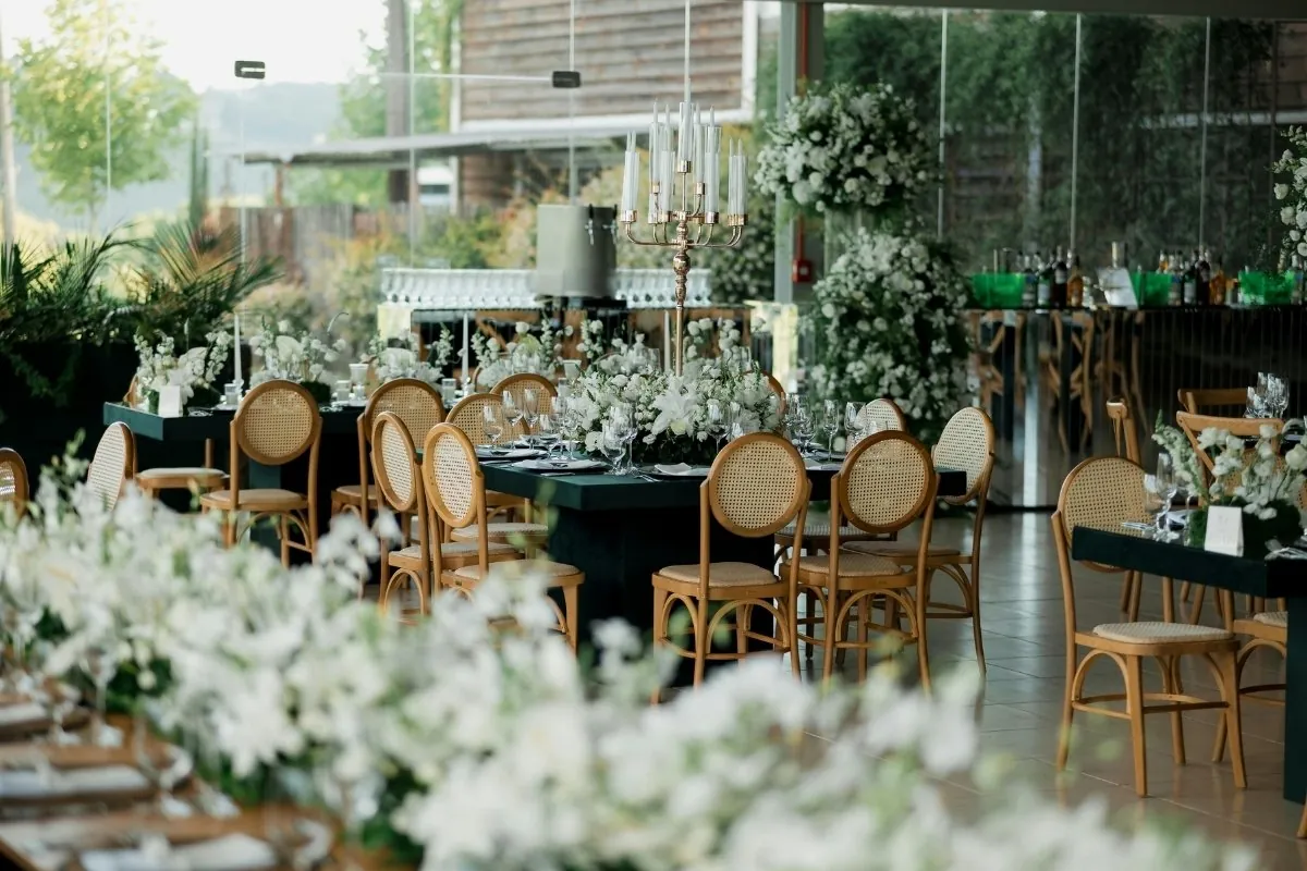 Top 10 Luxurious Wedding Venues for Large-Scale Receptions in Ho Chi Minh City: Diamond Place Convention & Wedding Center