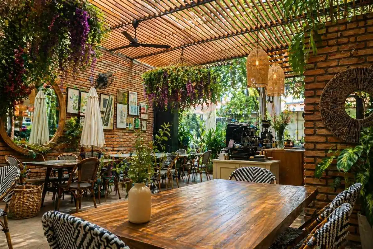 không gian xanh ấm áp tại nhà hàng au patio