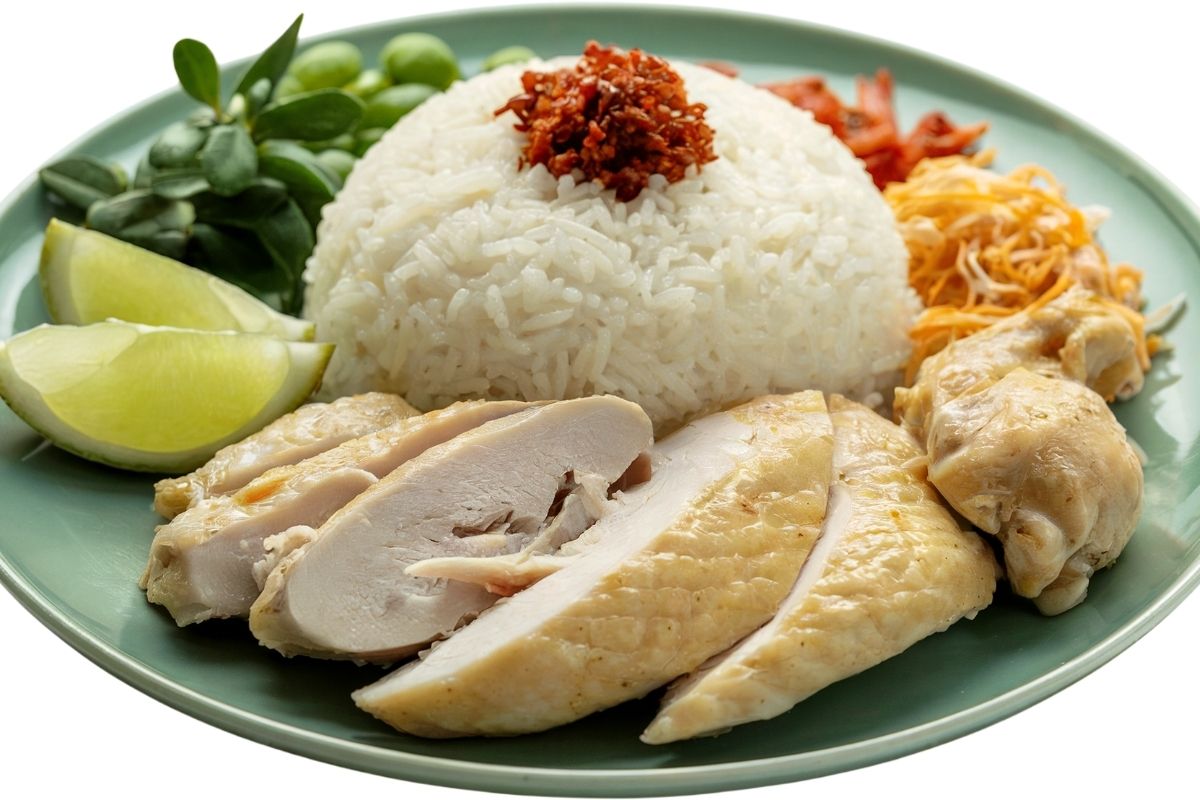 món ăn địa phương cơm gà hồng phát